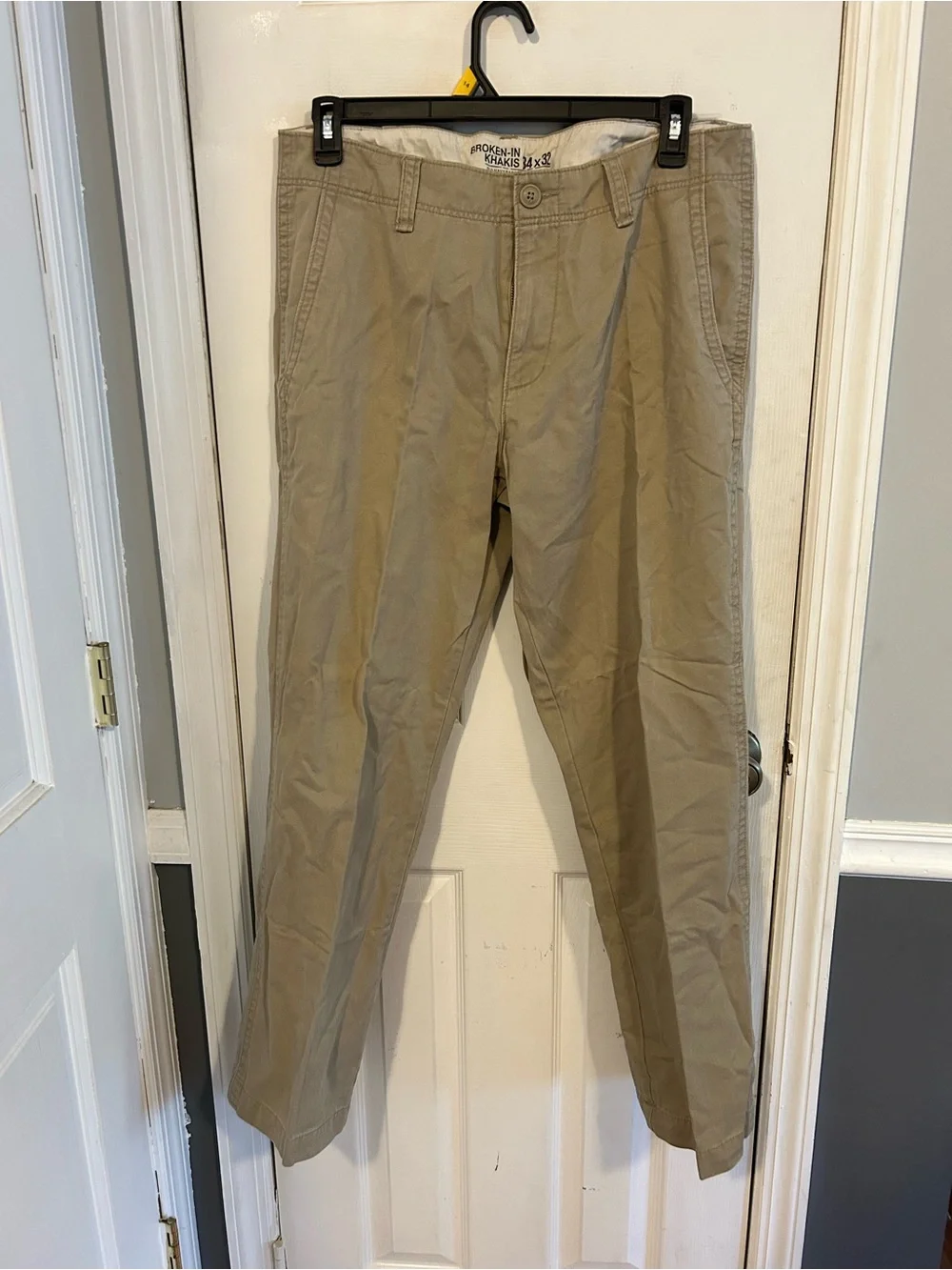 Old Navy Men's Khaki Straight Chino Tan Pants